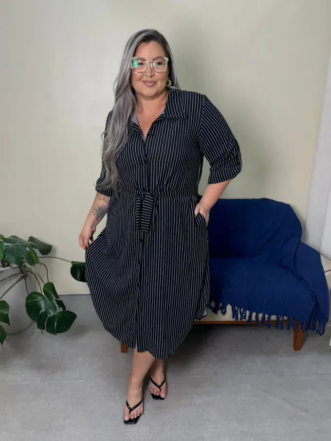 Chemise midi de listras finas